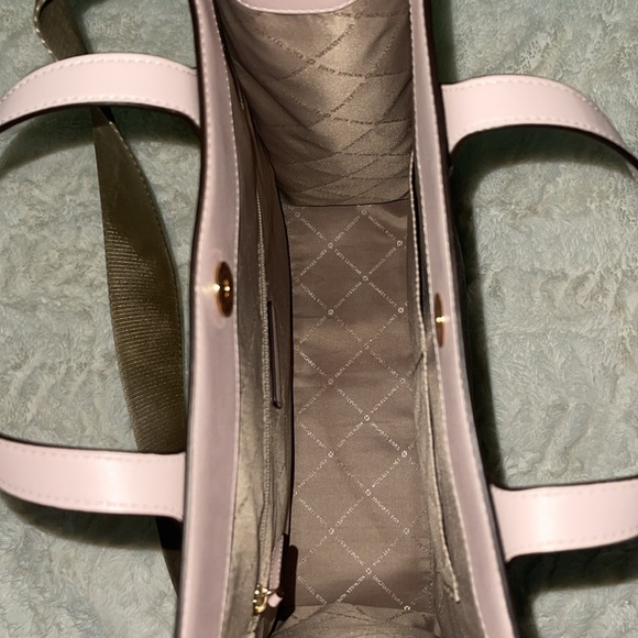 MK LARGE TOTE SHOULDER SATCHEL - Picture 4 of 4